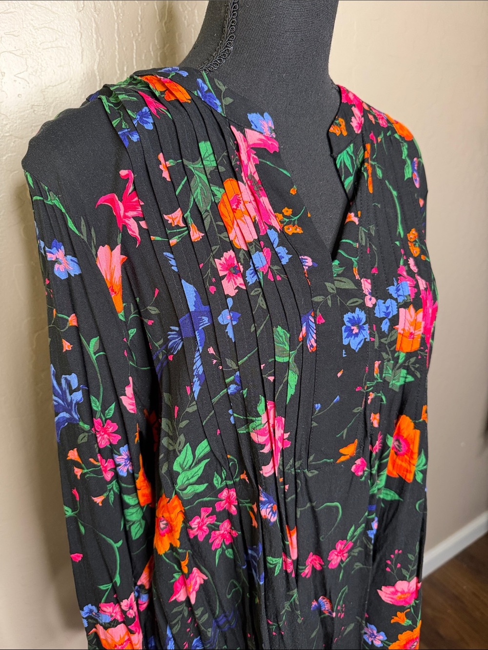 Old Navy Black Floral V-Neck Tunic with Bright Multicolor Blooms - Picture 5 of 5